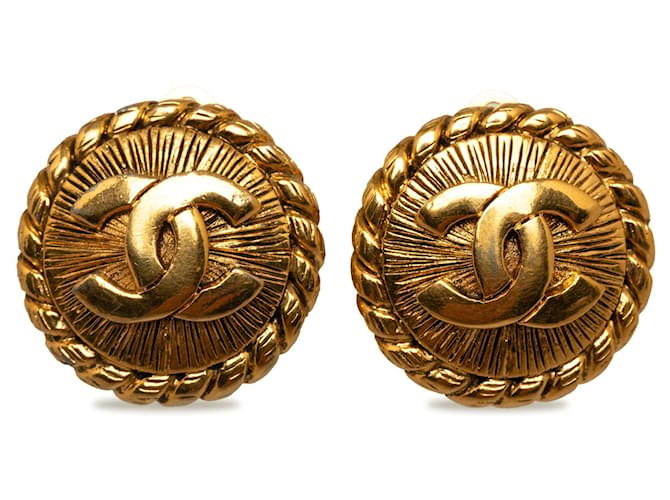 Chanel earrings Golden Metal  ref.1258888