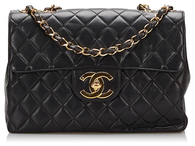 CHANEL Handbags Timeless/classique Black Leather  ref.1258928