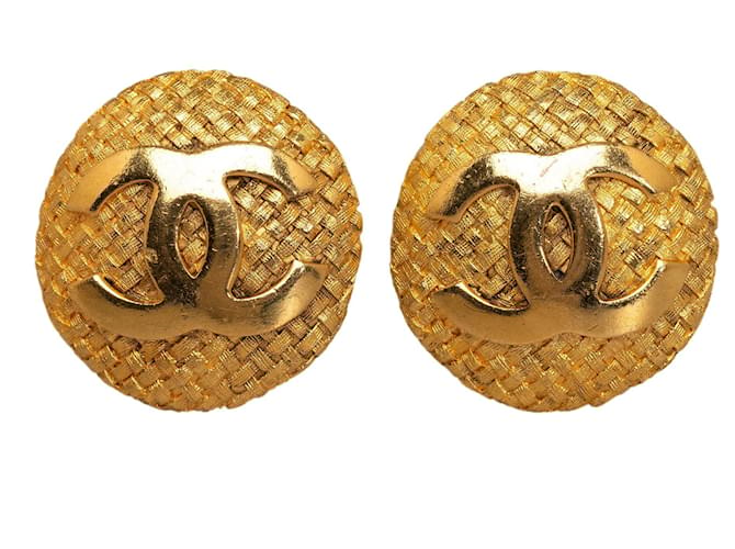 Boucles d'oreilles Chanel Métal Doré  ref.1258935