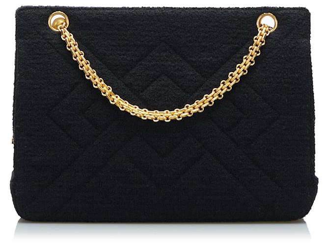 CHANEL Handbags Other Black Tweed  ref.1258940