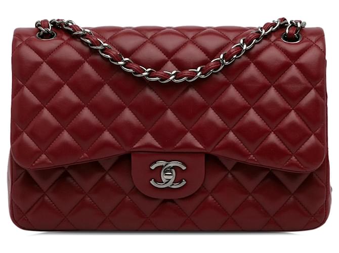 CHANEL Handbags Timeless/classique Red Leather  ref.1259034