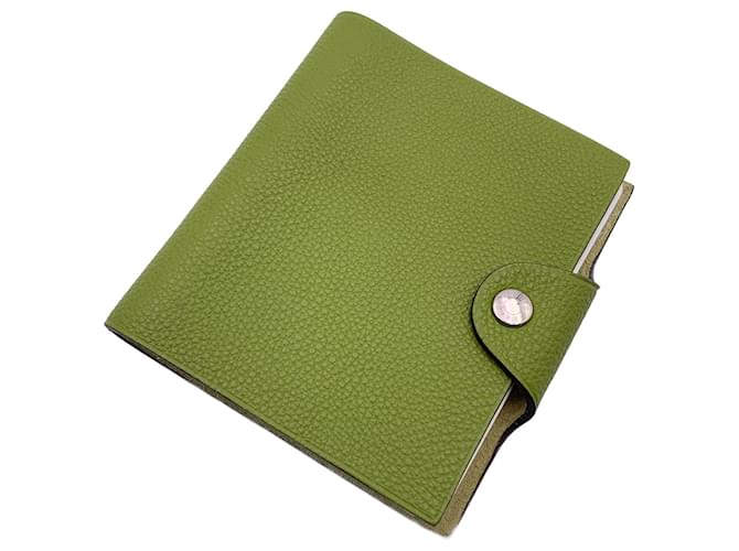 Hermès Hermes Accessory Green Leather  ref.1259165