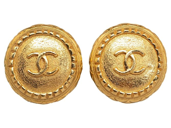 Boucles d'oreilles Chanel Métal Doré  ref.1259441