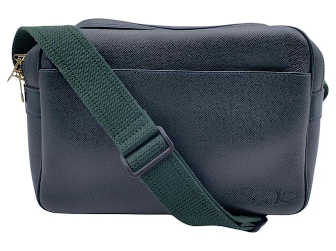 Louis Vuitton Crossbody Bag Reporter Green Leather  ref.1259515