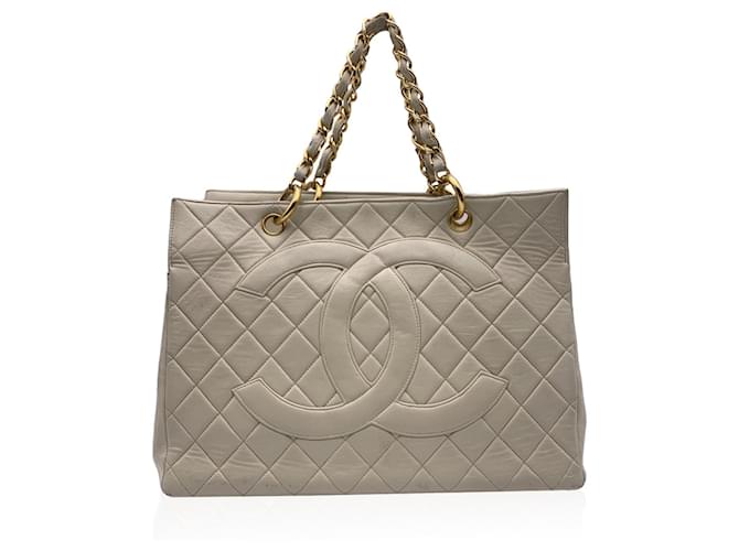Chanel Tote Bag Vintage Grand Shopping Beige Leather  ref.1259576