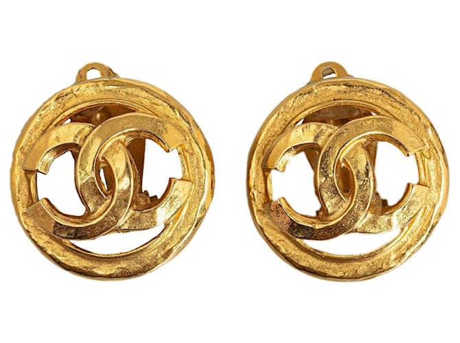 Chanel earrings Golden Metal  ref.1259605