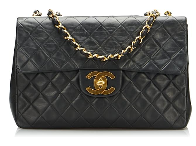 CHANEL Handbags Timeless/classique Black Leather  ref.1259628