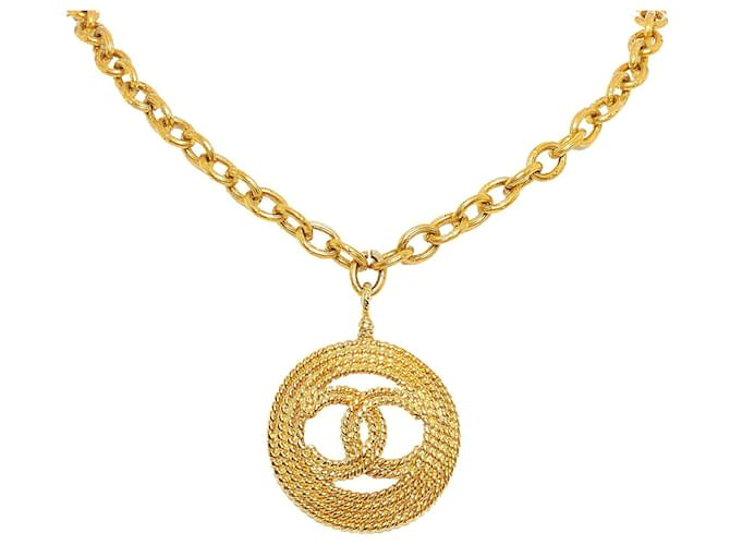 Colares Chanel Dourado Metal  ref.1259670