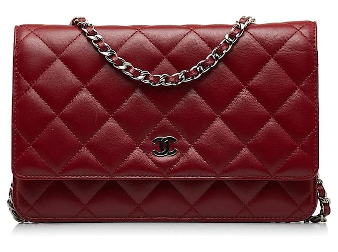Wallet On Chain CHANEL Handtaschen Rot Leder  ref.1259679
