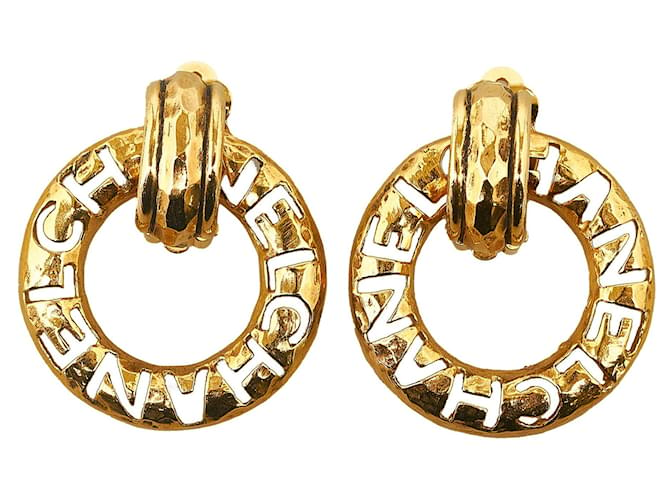 Chanel earrings Golden Metal  ref.1259707