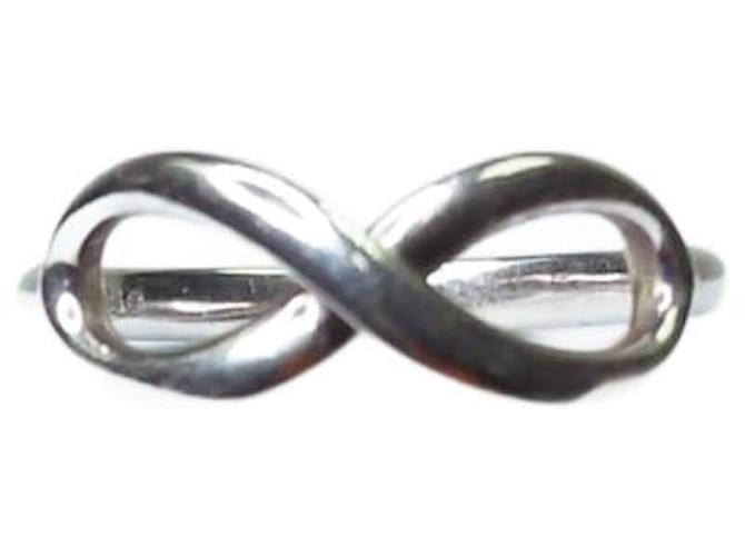 Tiffany & Co Silver infinity ring Silvery  ref.1260129