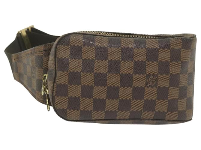 Louis Vuitton Geronimo Brown Cloth  ref.1260963