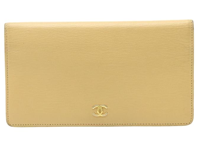 Chanel Beige Leather  ref.1265018