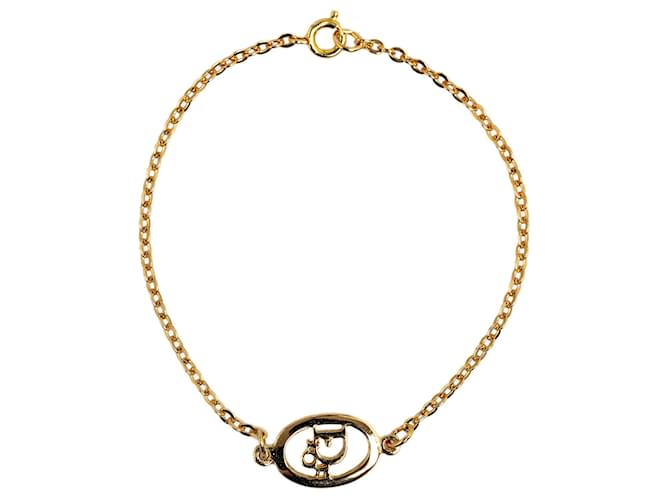 Dior Gold Logo Charm Armband Golden Metall Vergoldet  ref.1266332