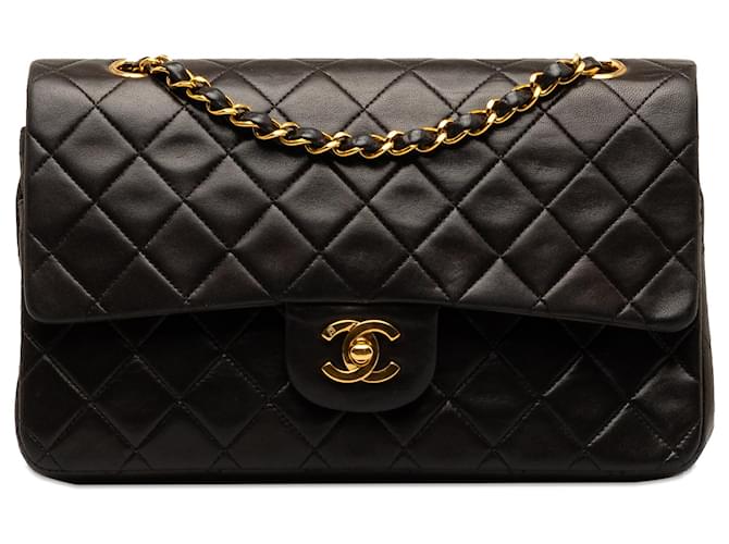 Chanel Black Medium Classic Lambskin Double Flap Leather  ref.1266358