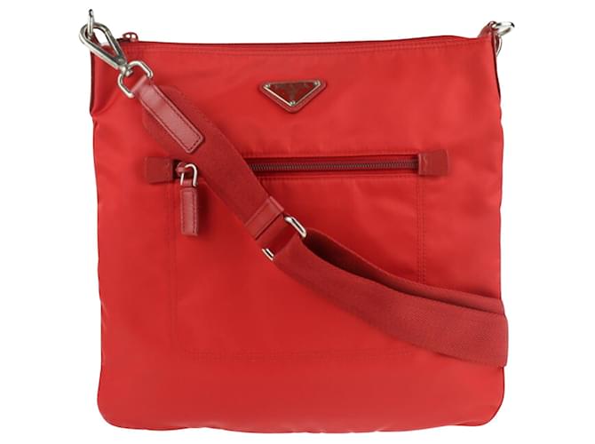 Prada Red Synthetic  ref.1266814