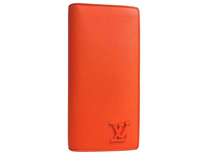 Louis Vuitton Portefeuille Brazza Orange Leder  ref.1267661