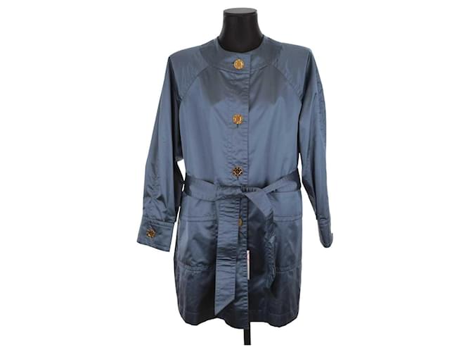 Givenchy Chaqueta de seda Azul  ref.1268248