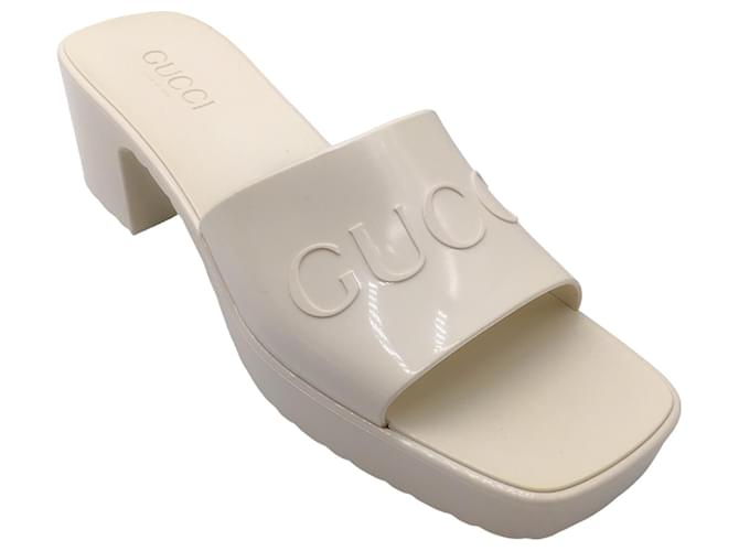 Autre Marque Sandales à glissière en caoutchouc à talon bloc et plateforme avec logo ivoire Gucci Écru  ref.1268272