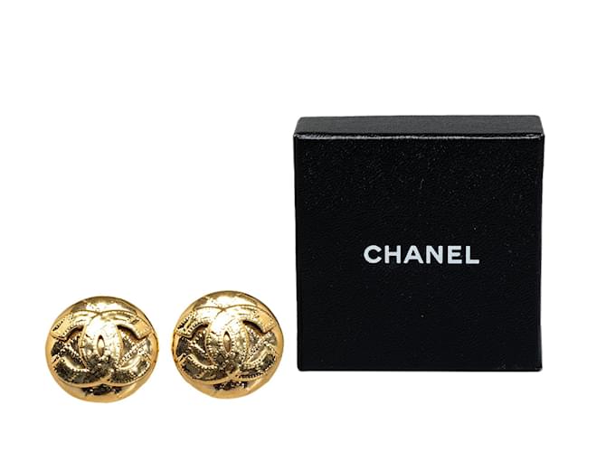 Gold Chanel CC Clip On Earrings Golden Gold-plated  ref.1268414