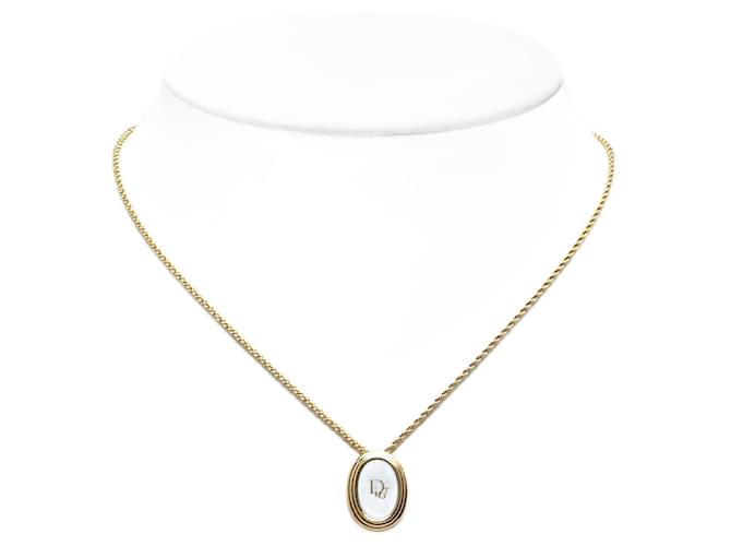 Gold Dior Oval Logo Pendant Necklace Golden Yellow gold  ref.1268417