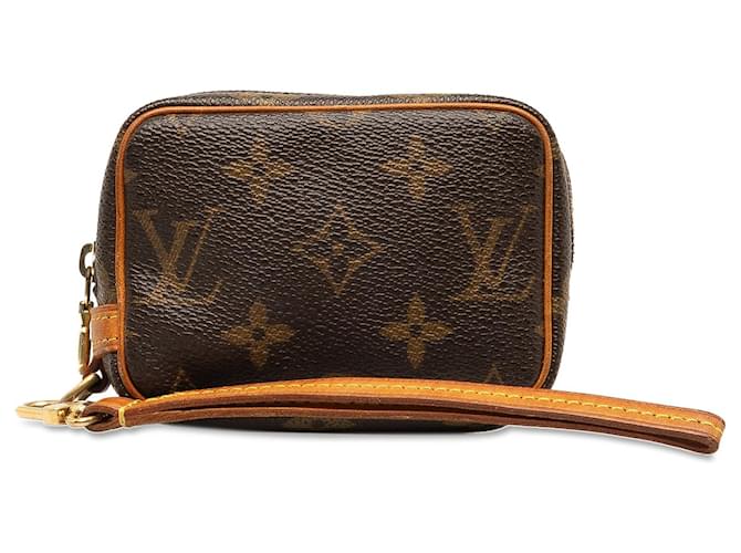 Custodia Wapity Trousse con monogramma Louis Vuitton marrone Pelle  ref.1268724