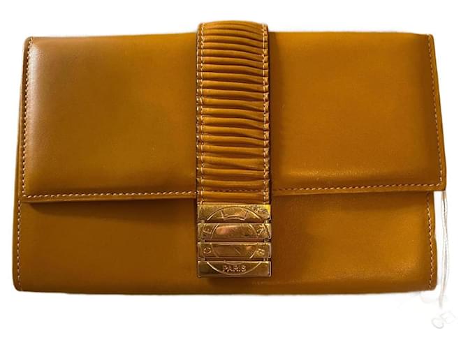 All Soft Céline Clutch bags Cognac Leather  ref.1268910