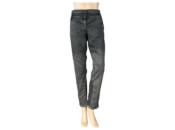 Jeans Elisa Cavaletti em denim preto e cinza