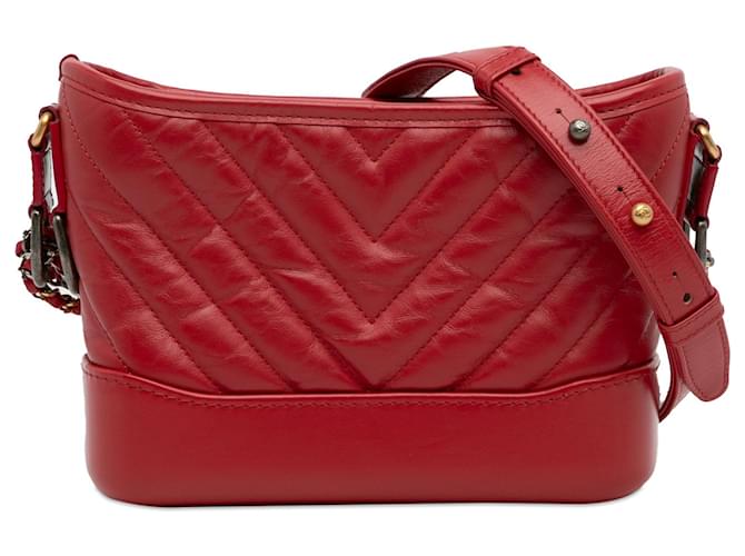 Bolsa pequena Chanel vermelha em pele de cordeiro Gabrielle Vermelho Couro  ref.1269549