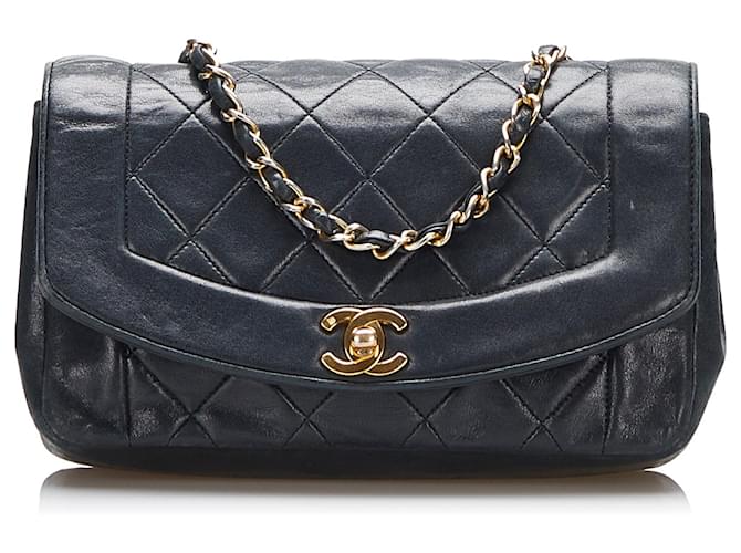 Black Chanel Diana Flap Crossbody Bag Leather  ref.1269590