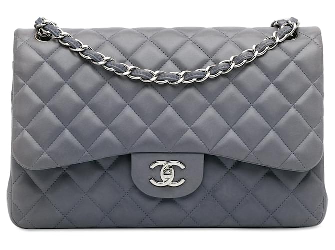 Gray Chanel Jumbo Classic Lambskin lined Flap Shoulder Bag Leather  ref.1269736