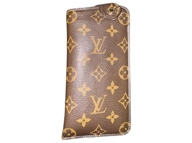 Louis Vuitton Estuche para gafas Toile Monogram Marrón Monograma