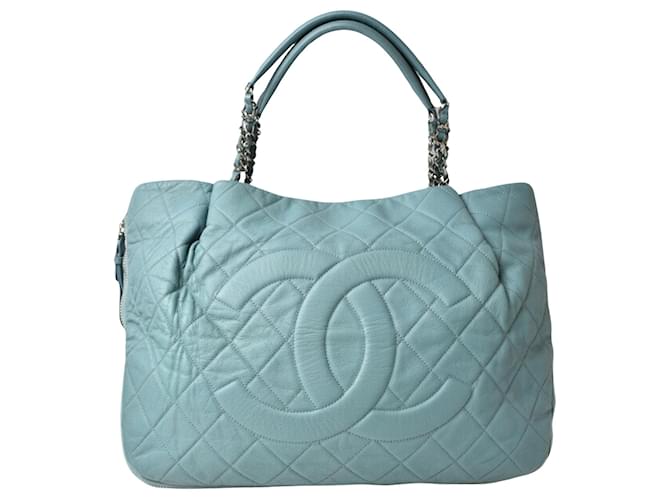 Chanel shopping Azul Couro  ref.1270521