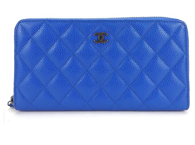 Chanel Zip around wallet Blue Leather  ref.1270680