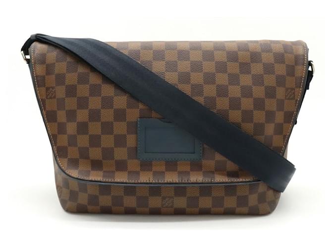 Louis Vuitton Sprinter Brown Cloth  ref.1270794