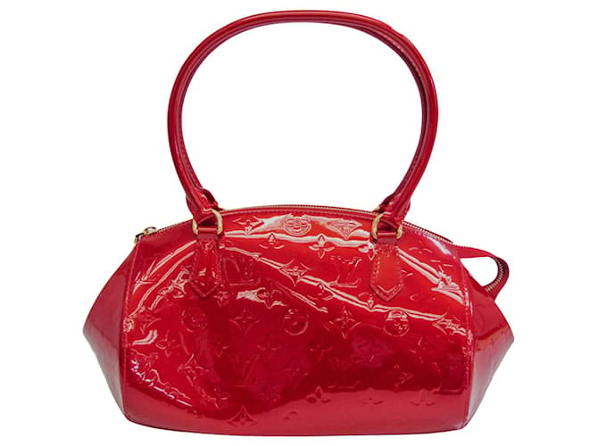 Louis Vuitton Sherwood Red  ref.1271045