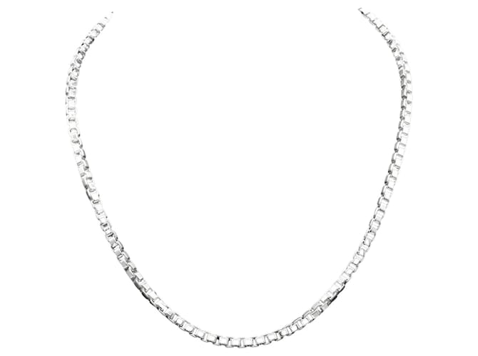 Tiffany & Co Venetian Silvery Silver  ref.1271230