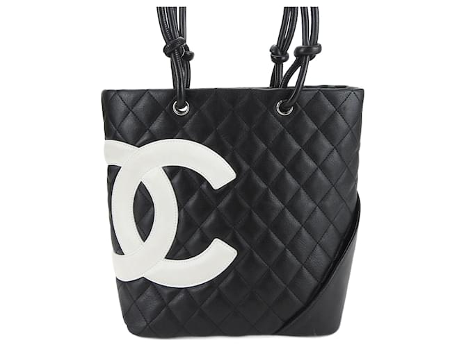 Chanel Cambon Black Leather  ref.1271566