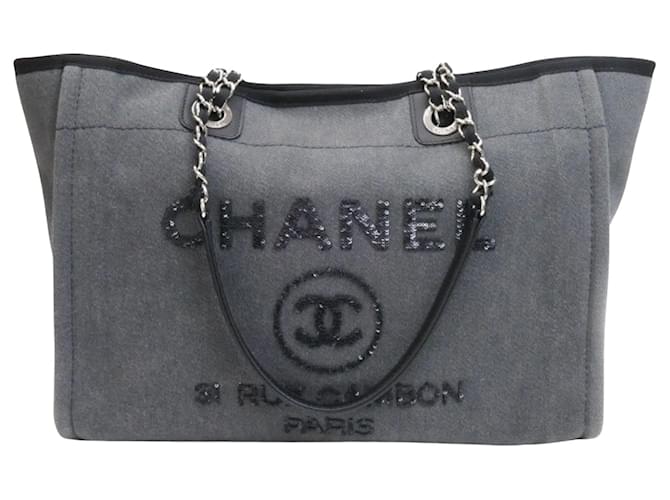 Chanel Deauville Grigio Tela  ref.1272065