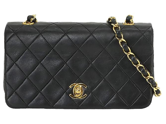 Chanel Matelassé Black Leather  ref.1272657