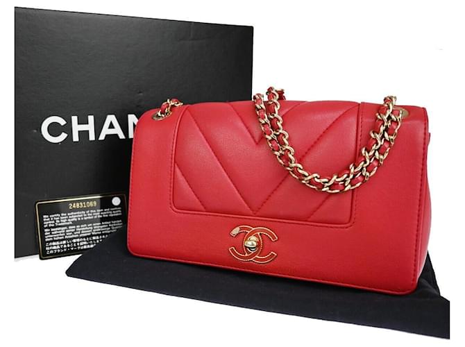 Chanel Mademoiselle Rot Leder  ref.1272707