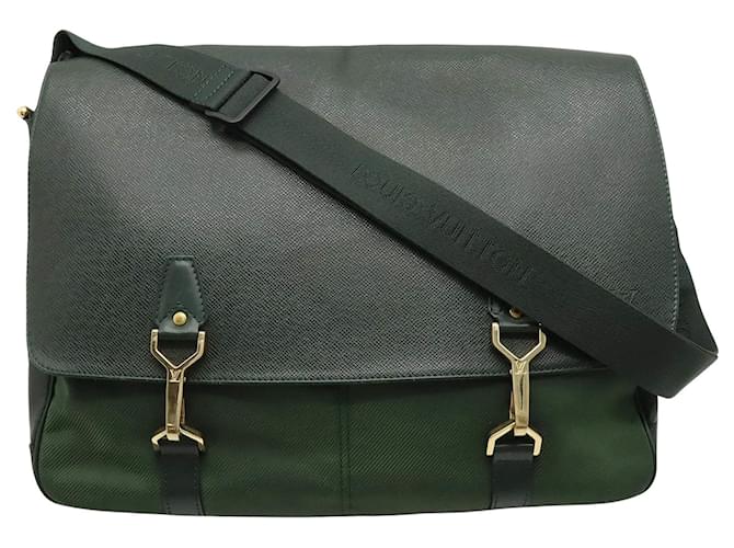 Louis Vuitton Dersou Green Leather  ref.1273177