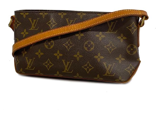 Louis Vuitton Trotteur Brown Cloth  ref.1273231