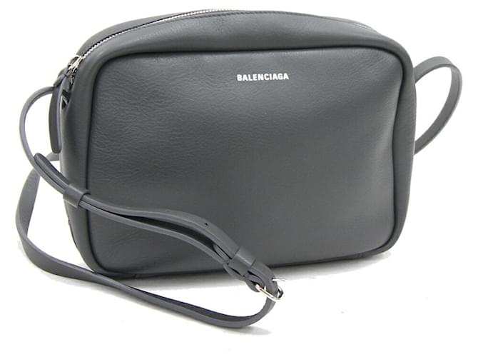 Balenciaga Camera Grey Leather  ref.1273808