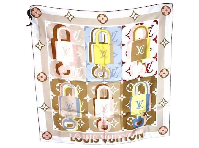 Louis Vuitton Soie Beige  ref.1274133