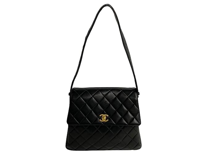 Chanel Black Leather  ref.1274372