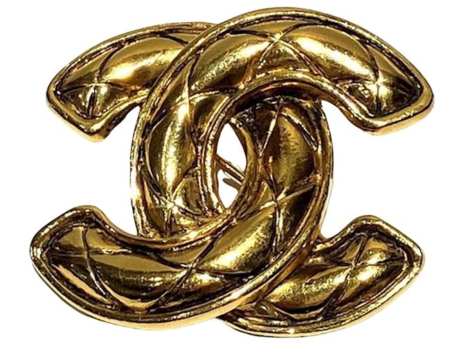 Chanel Matelassé Golden  ref.1275017