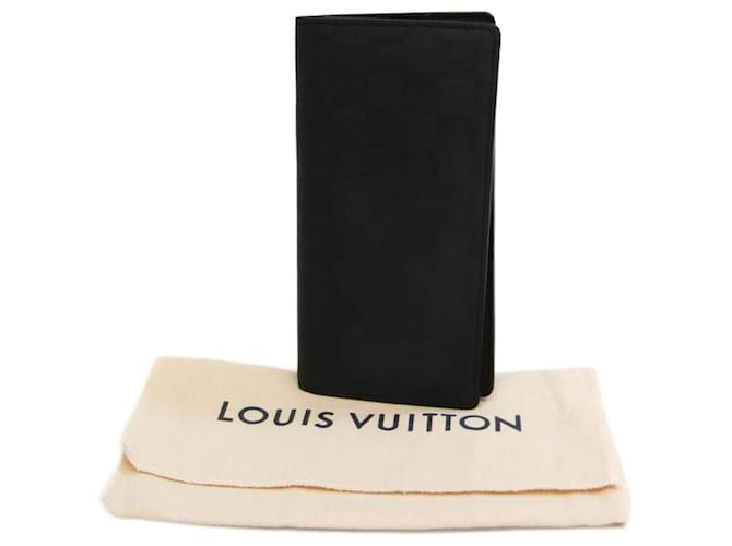 Louis Vuitton Brazza Negro Lienzo  ref.1275122