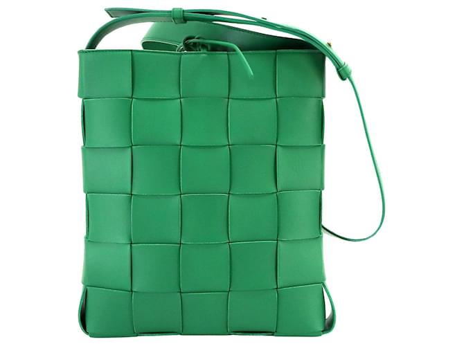 Bottega Veneta Cassette Green Leather  ref.1276052
