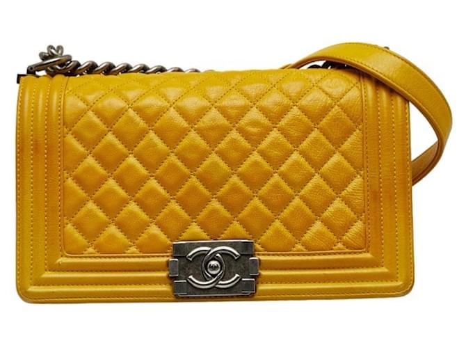 Chanel Boy Yellow Leather  ref.1276149